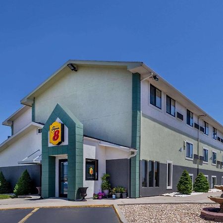 Super 8 By Wyndham Kansas City At Barry Road/Airport Esterno foto