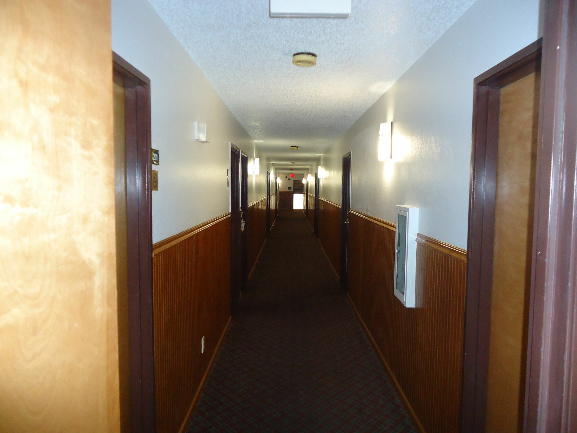 Super 8 By Wyndham Kansas City At Barry Road/Airport Esterno foto